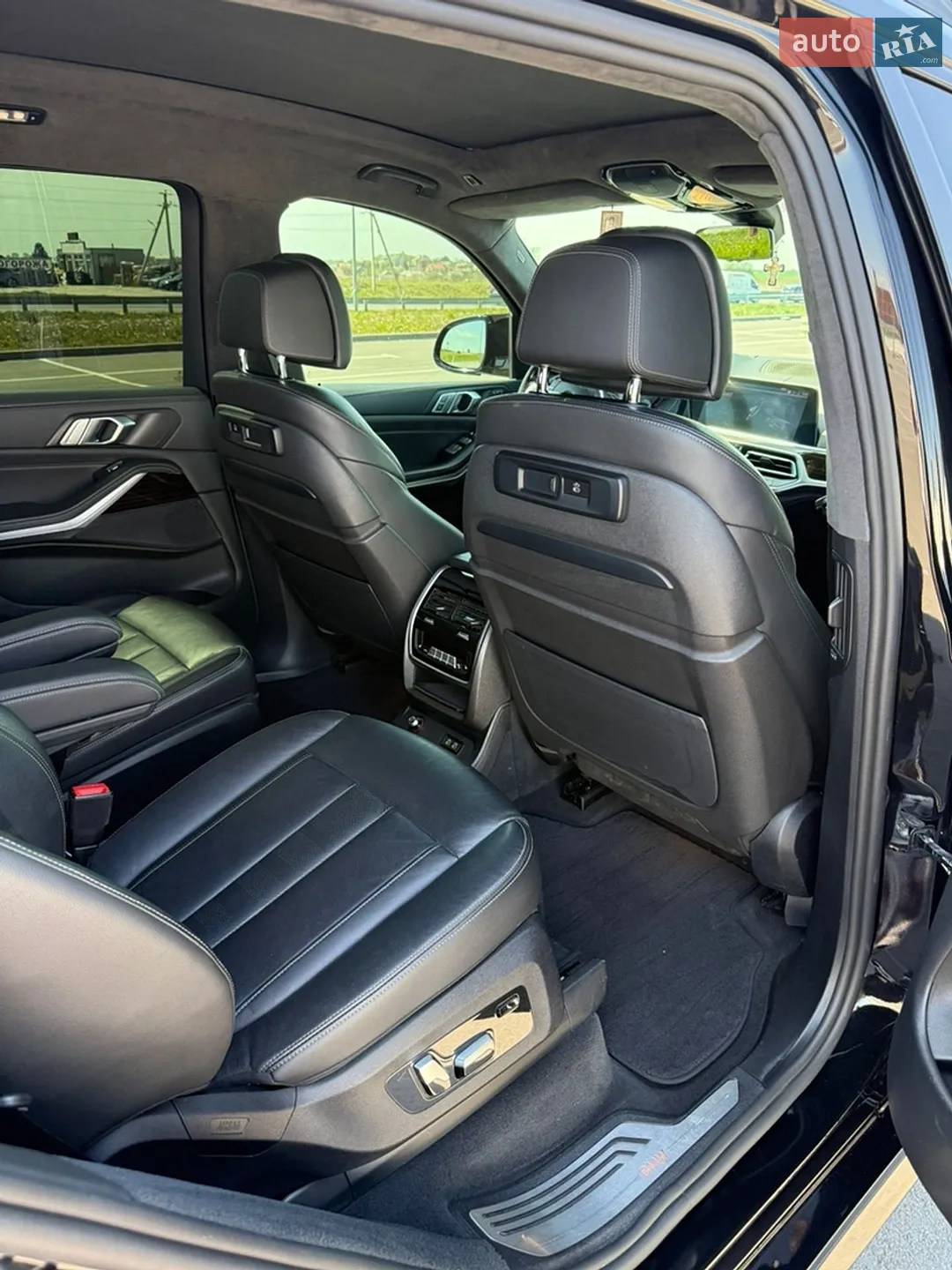 2019 BMW X7 - мініатюра 21