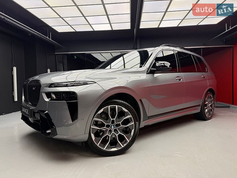 Внедорожник / Кроссовер BMW X7 2023 в Киеве