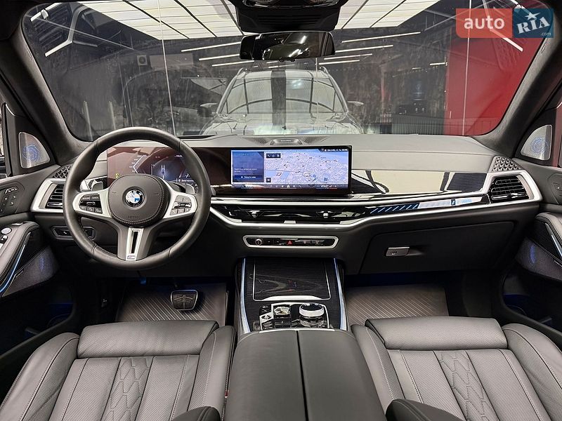 Внедорожник / Кроссовер BMW X7 2023 в Киеве