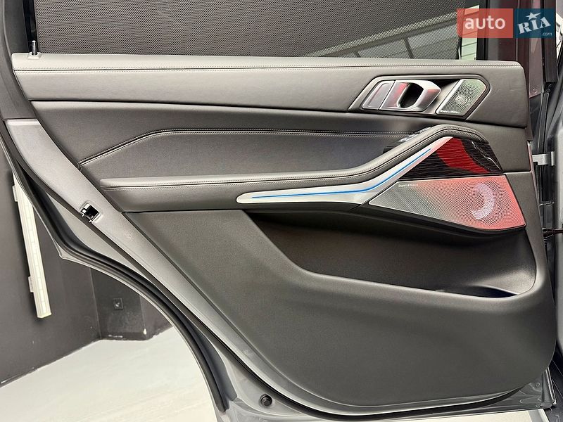 Внедорожник / Кроссовер BMW X7 2023 в Киеве