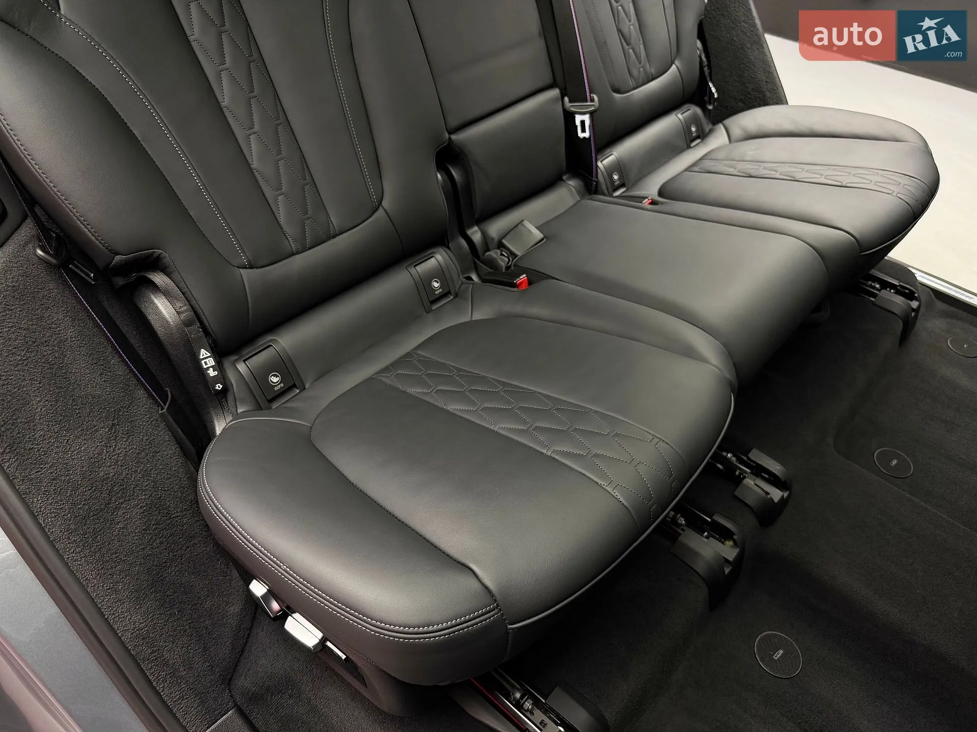 2023 BMW X7 - мініатюра 48