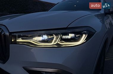 Внедорожник / Кроссовер BMW X7 2020 в Черновцах