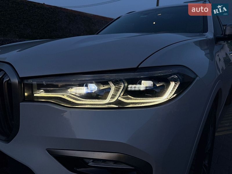 Внедорожник / Кроссовер BMW X7 2020 в Черновцах