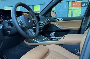 Внедорожник / Кроссовер BMW X7 2024 в Киеве