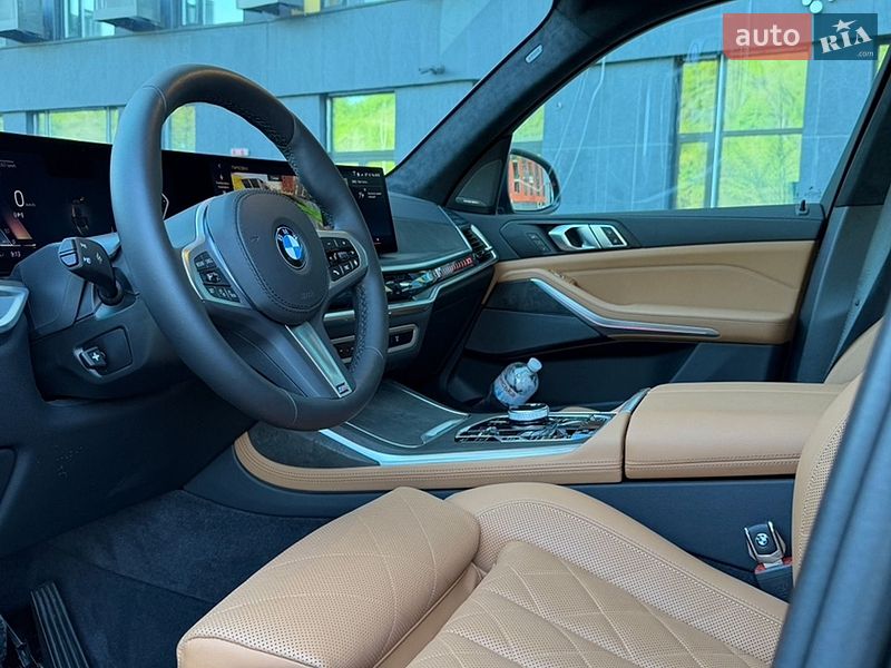 Внедорожник / Кроссовер BMW X7 2024 в Киеве