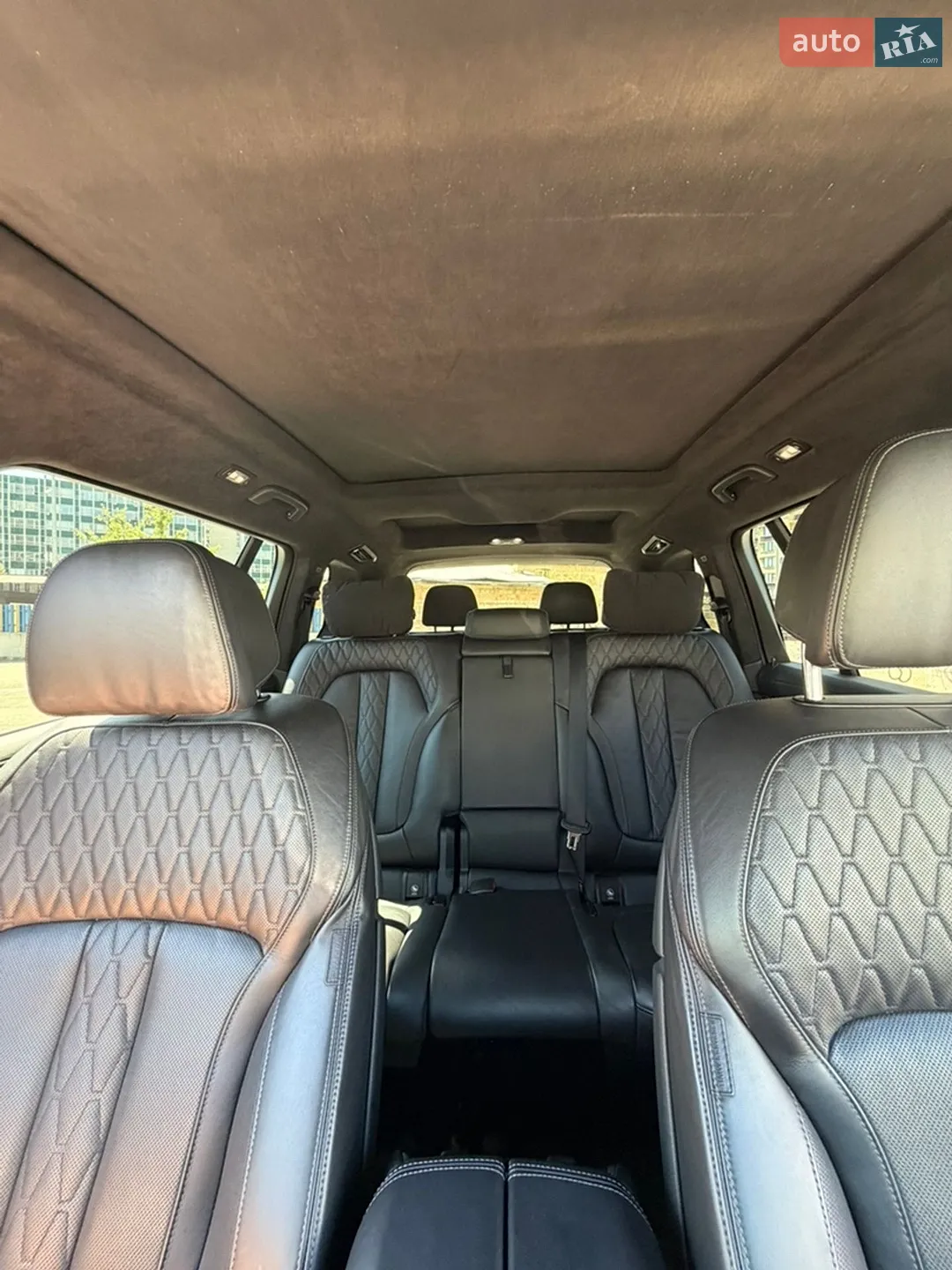2020 BMW X7 - мініатюра 19