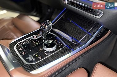 Внедорожник / Кроссовер BMW X7 2020 в Киеве