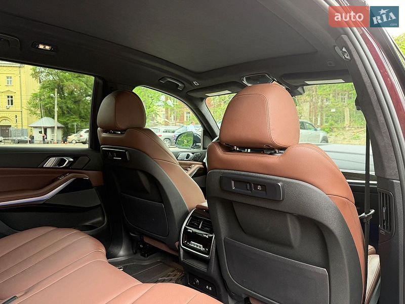 Внедорожник / Кроссовер BMW X7 2020 в Львове