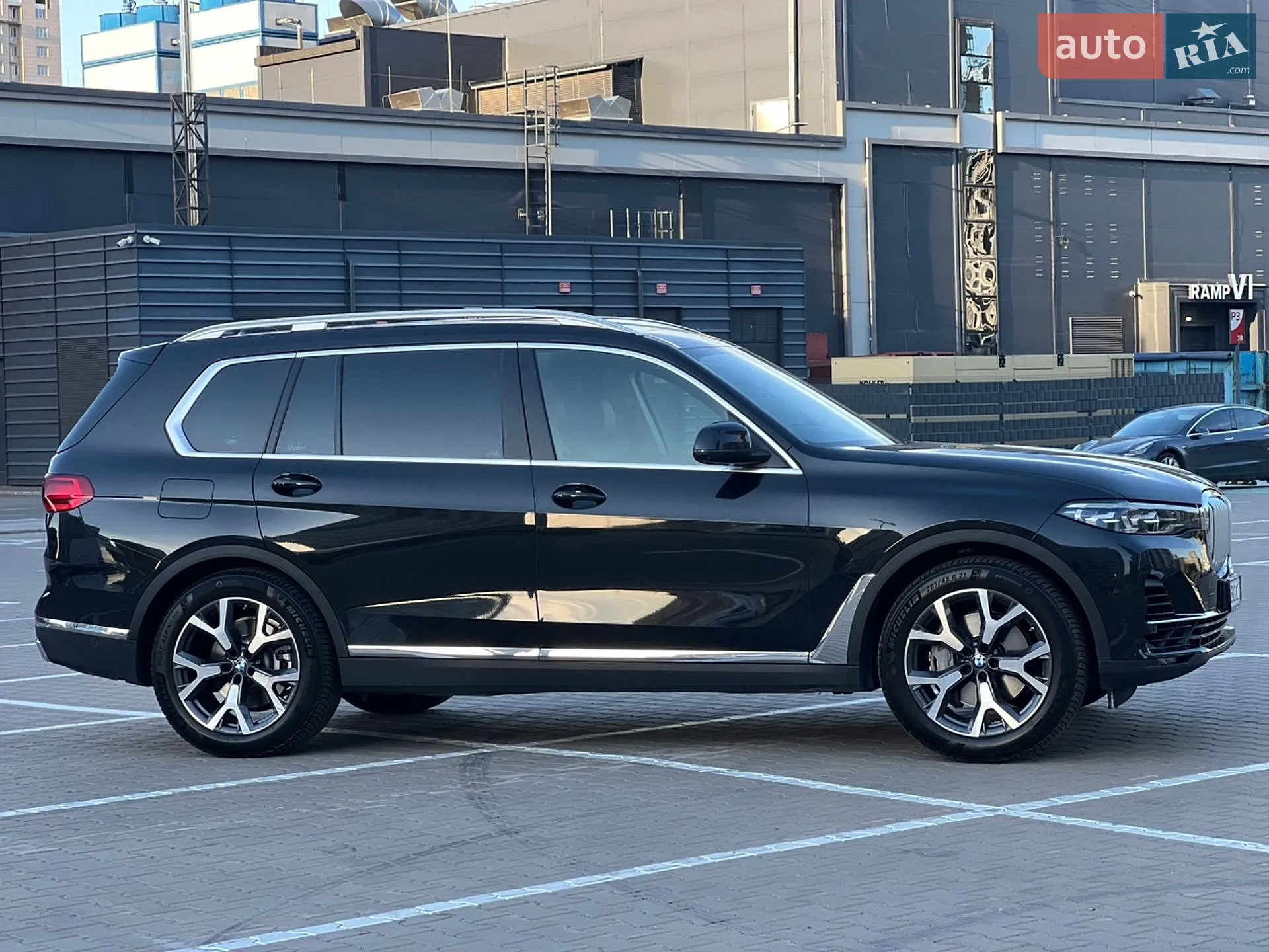 2022 BMW X7 - мініатюра 12