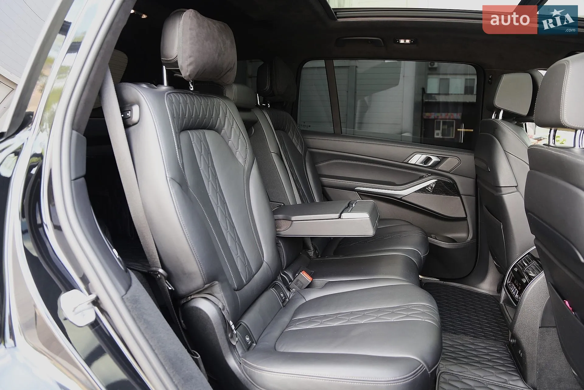 2020 BMW X7 - мініатюра 11