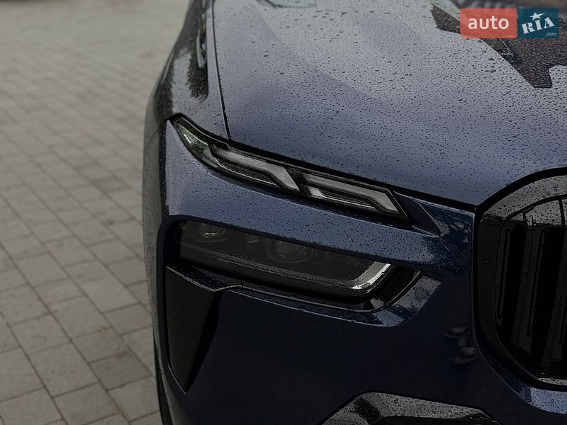 Внедорожник / Кроссовер BMW X7 2023 в Луцке