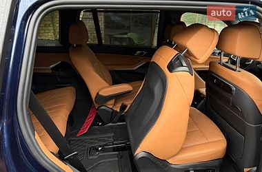 Внедорожник / Кроссовер BMW X7 2023 в Луцке