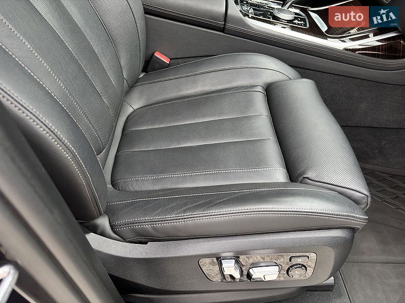 Внедорожник / Кроссовер BMW X7 2019 в Львове