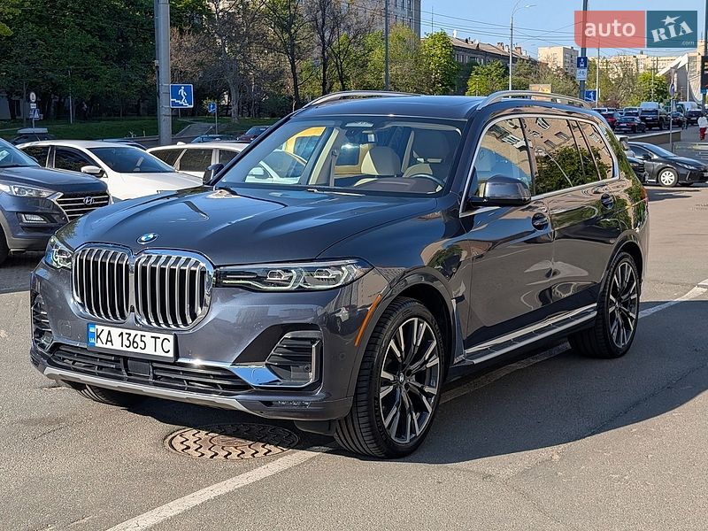 Внедорожник / Кроссовер BMW X7 2019 в Киеве