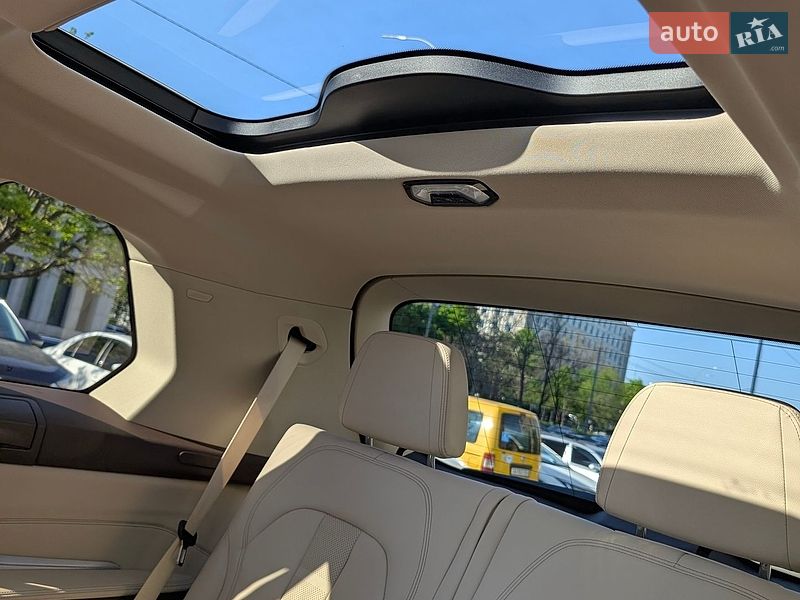 Внедорожник / Кроссовер BMW X7 2019 в Киеве