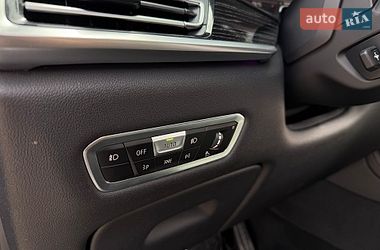 Внедорожник / Кроссовер BMW X7 2019 в Киеве