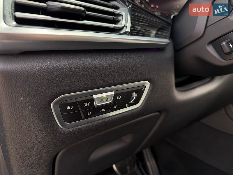 Внедорожник / Кроссовер BMW X7 2019 в Киеве