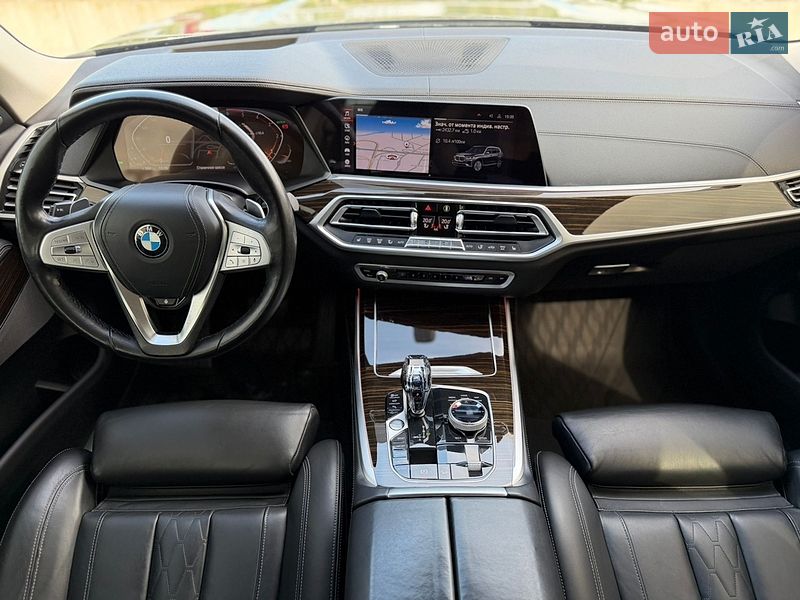 Внедорожник / Кроссовер BMW X7 2020 в Киеве