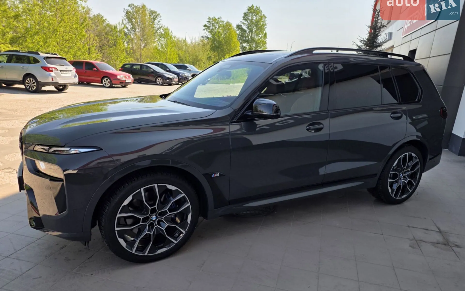 2023 BMW X7 - фото 1
