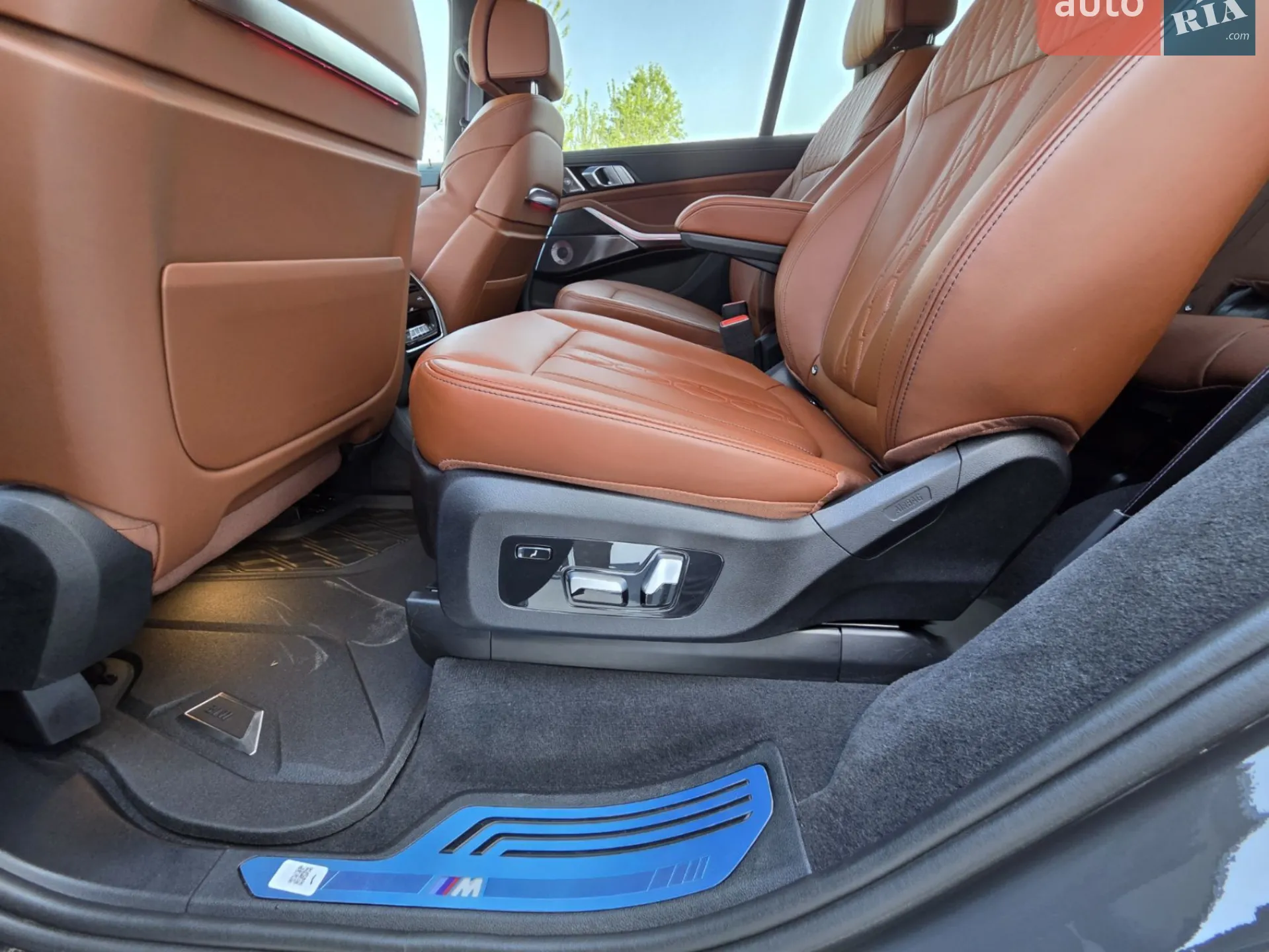 2023 BMW X7 - мініатюра 26