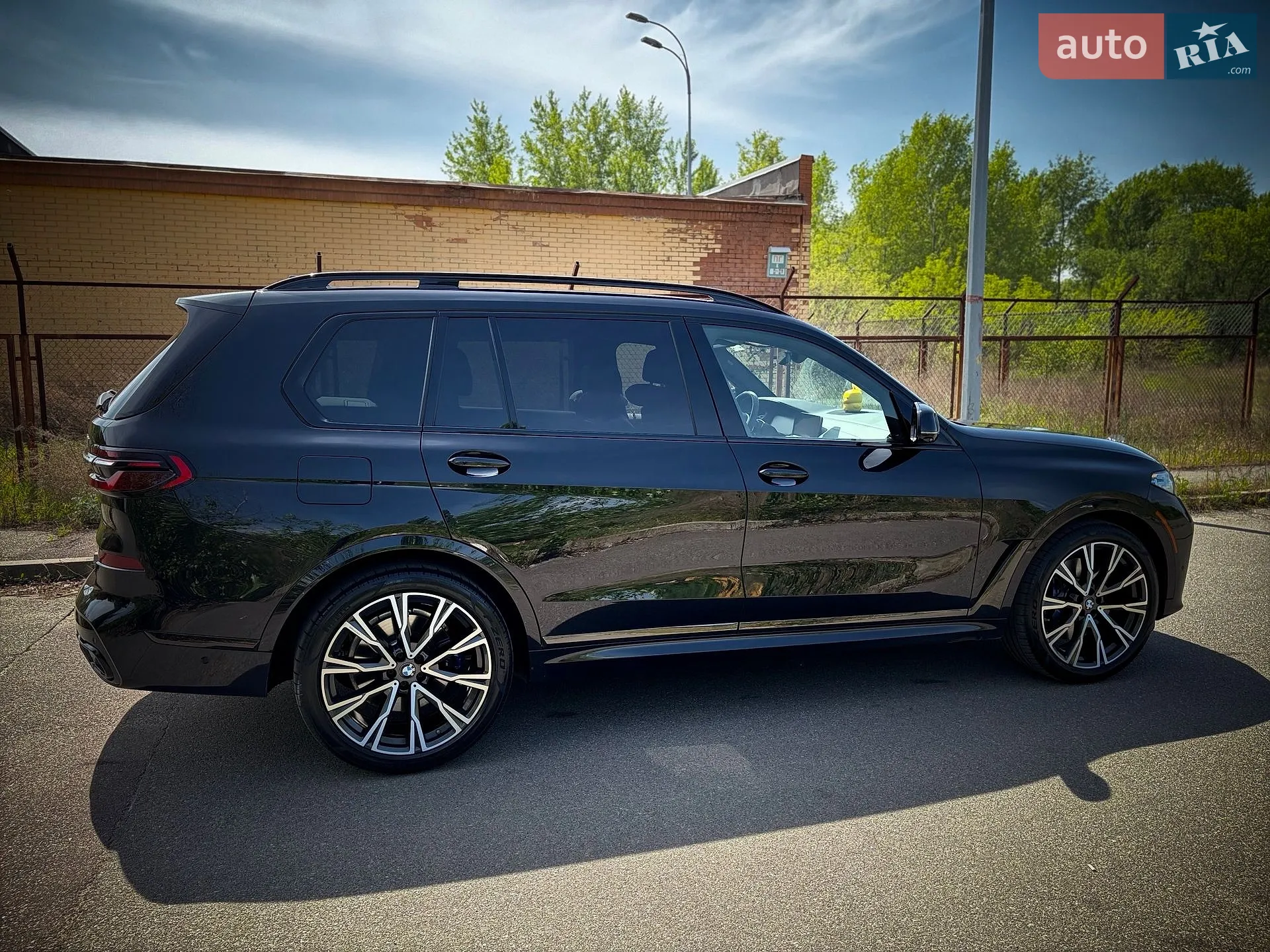 2020 BMW X7 - мініатюра 12