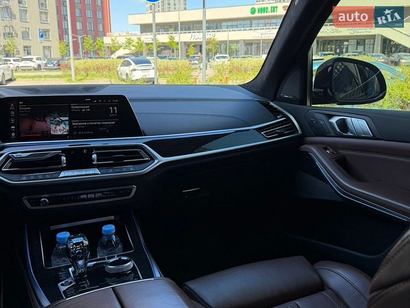 Позашляховик / Кросовер BMW X7 2020 в Києві фото 18 Позашляховик / Кросовер BMW X7 2020 в Києві