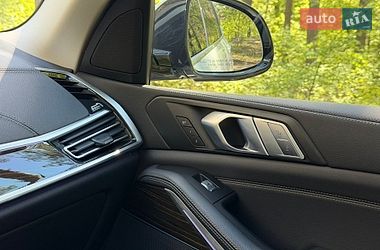 Внедорожник / Кроссовер BMW X7 2020 в Киеве