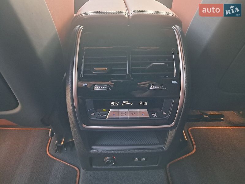 Внедорожник / Кроссовер BMW X7 2024 в Виннице