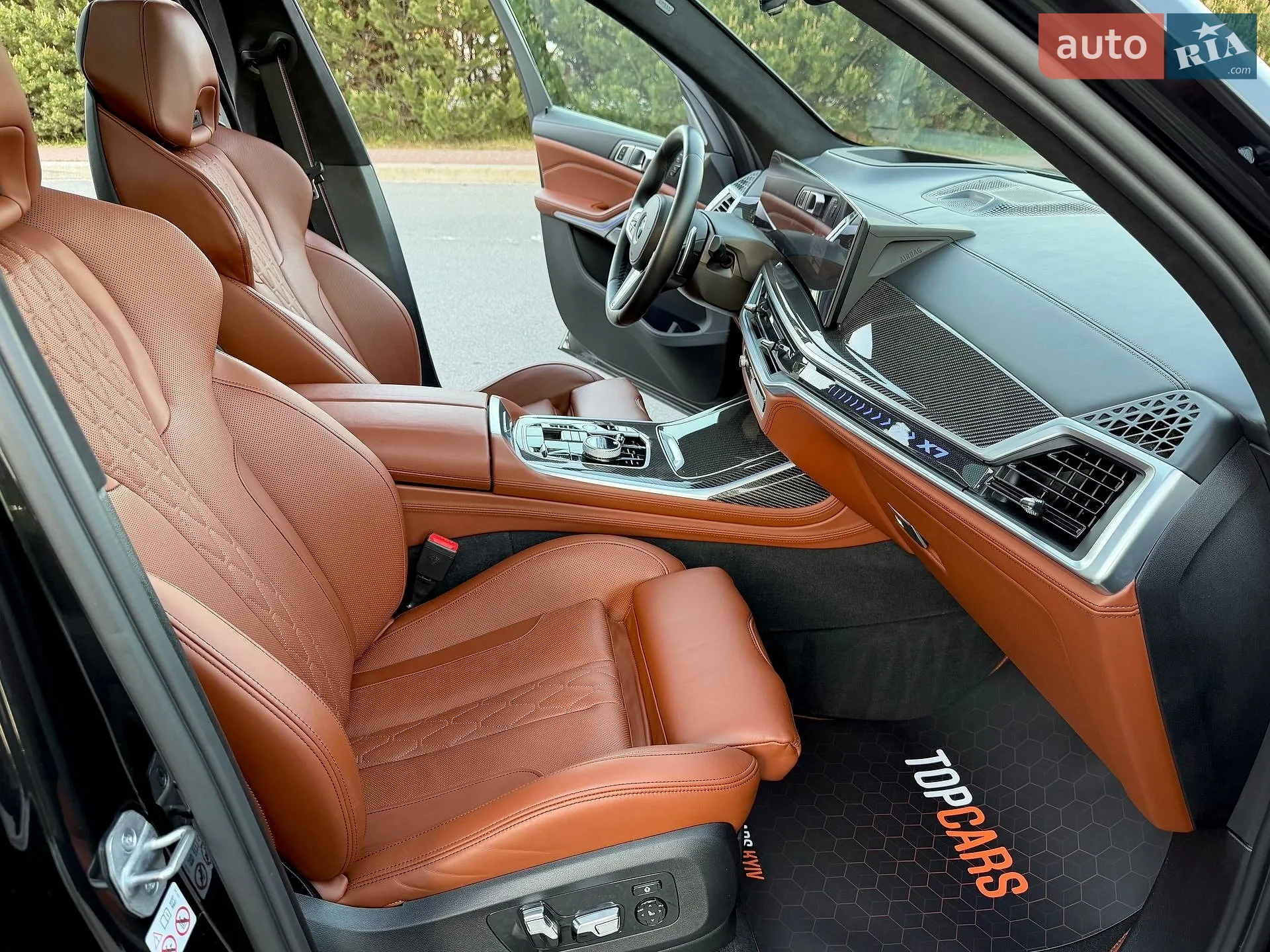 2023 BMW X7 - мініатюра 33