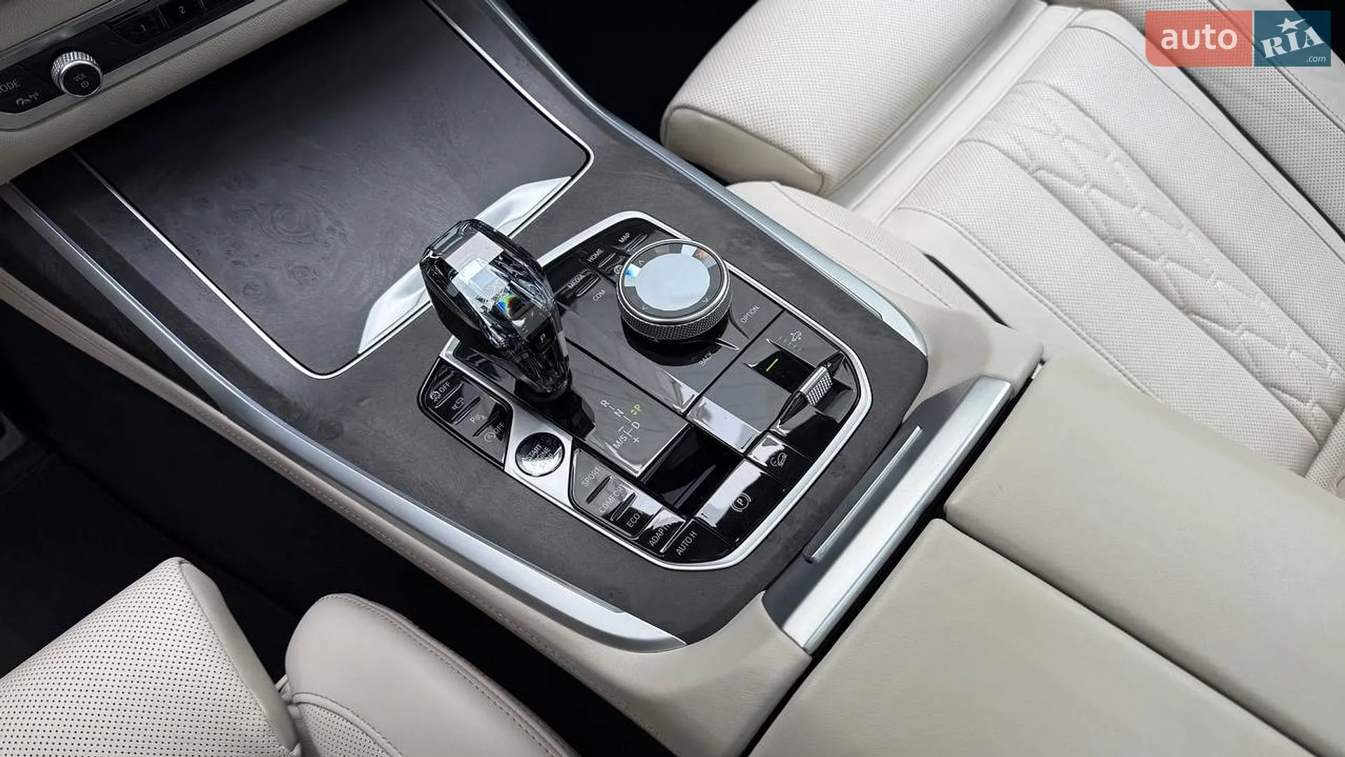2022 BMW X7 - мініатюра 38