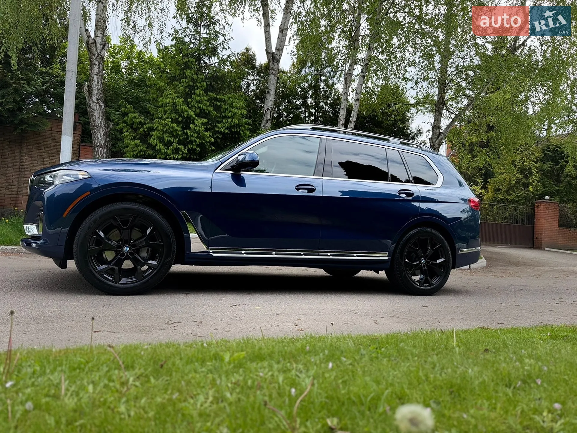 2021 BMW X7 - мініатюра 9