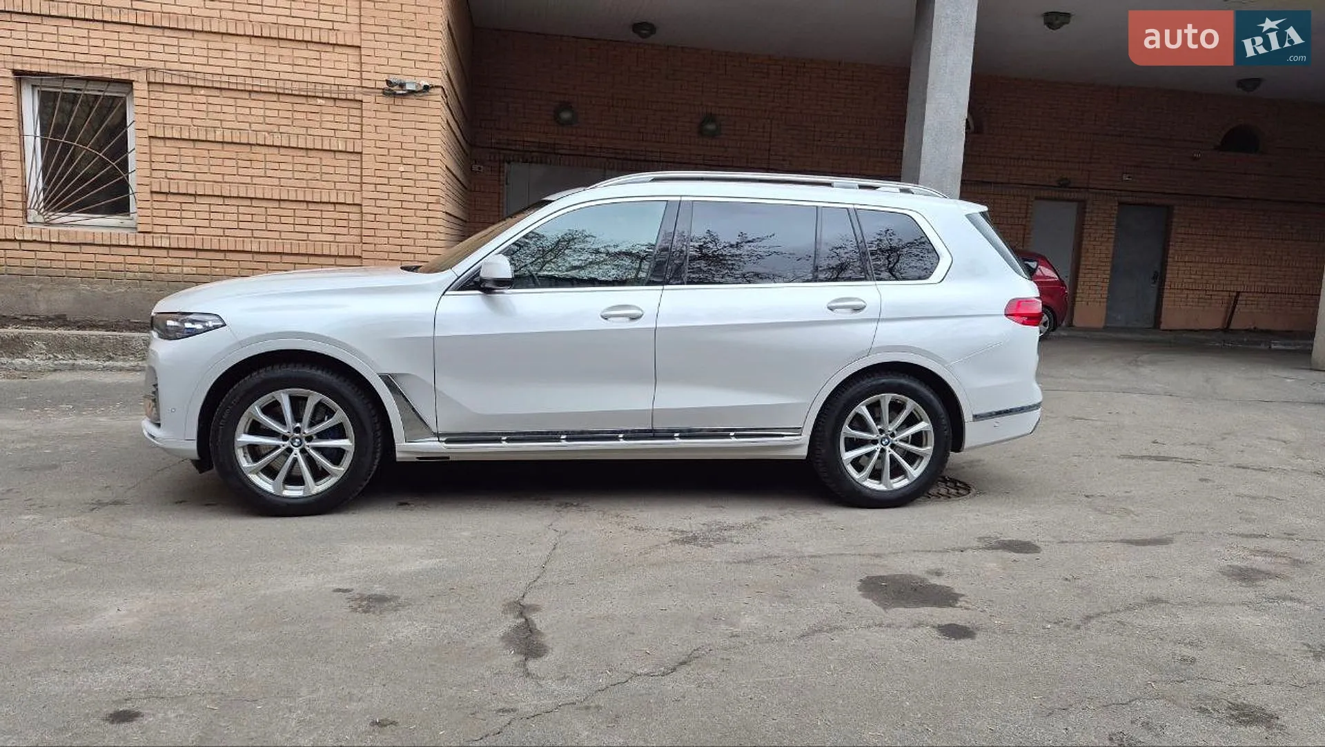 BMW X7 2019 VIN WBACW810809B88609 фото оголошення 4 з 37