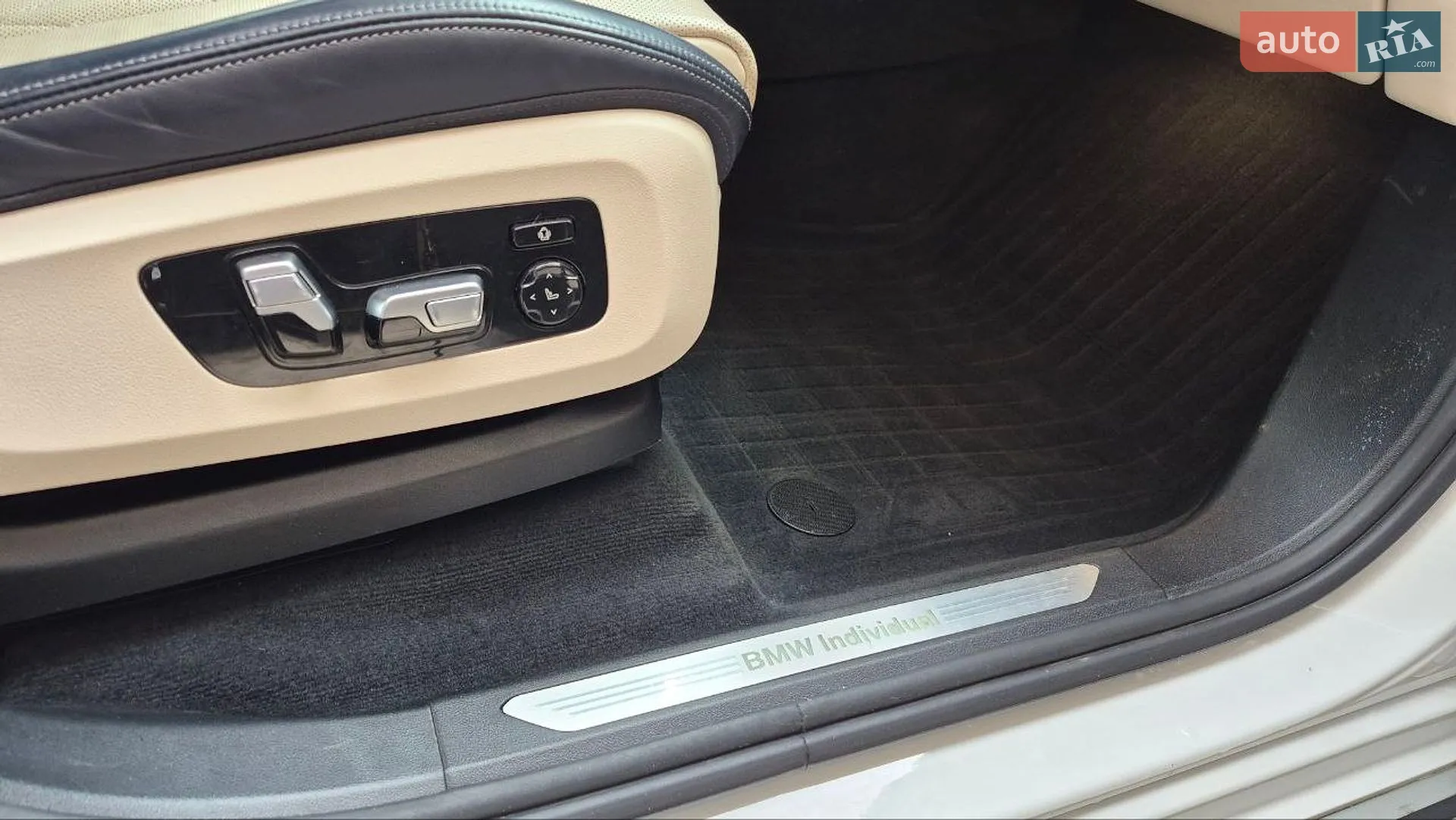 2019 BMW X7 - мініатюра 18