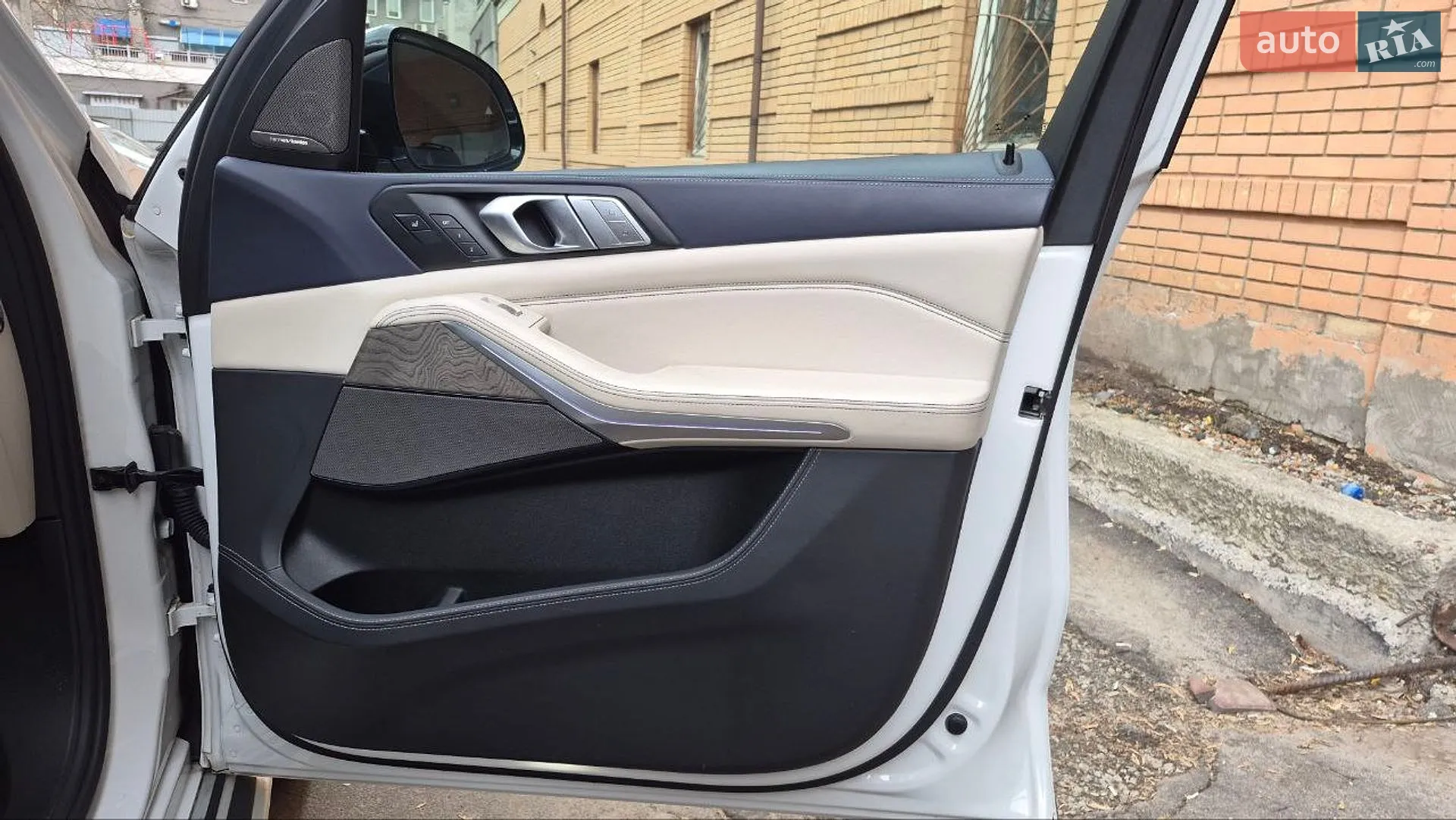 BMW X7 2019 VIN WBACW810809B88609 фото оголошення 19 з 37