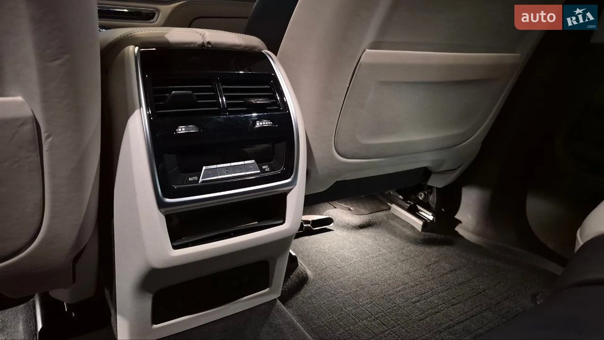 BMW X7 2019 VIN WBACW810809B88609 фото оголошення 36 з 37