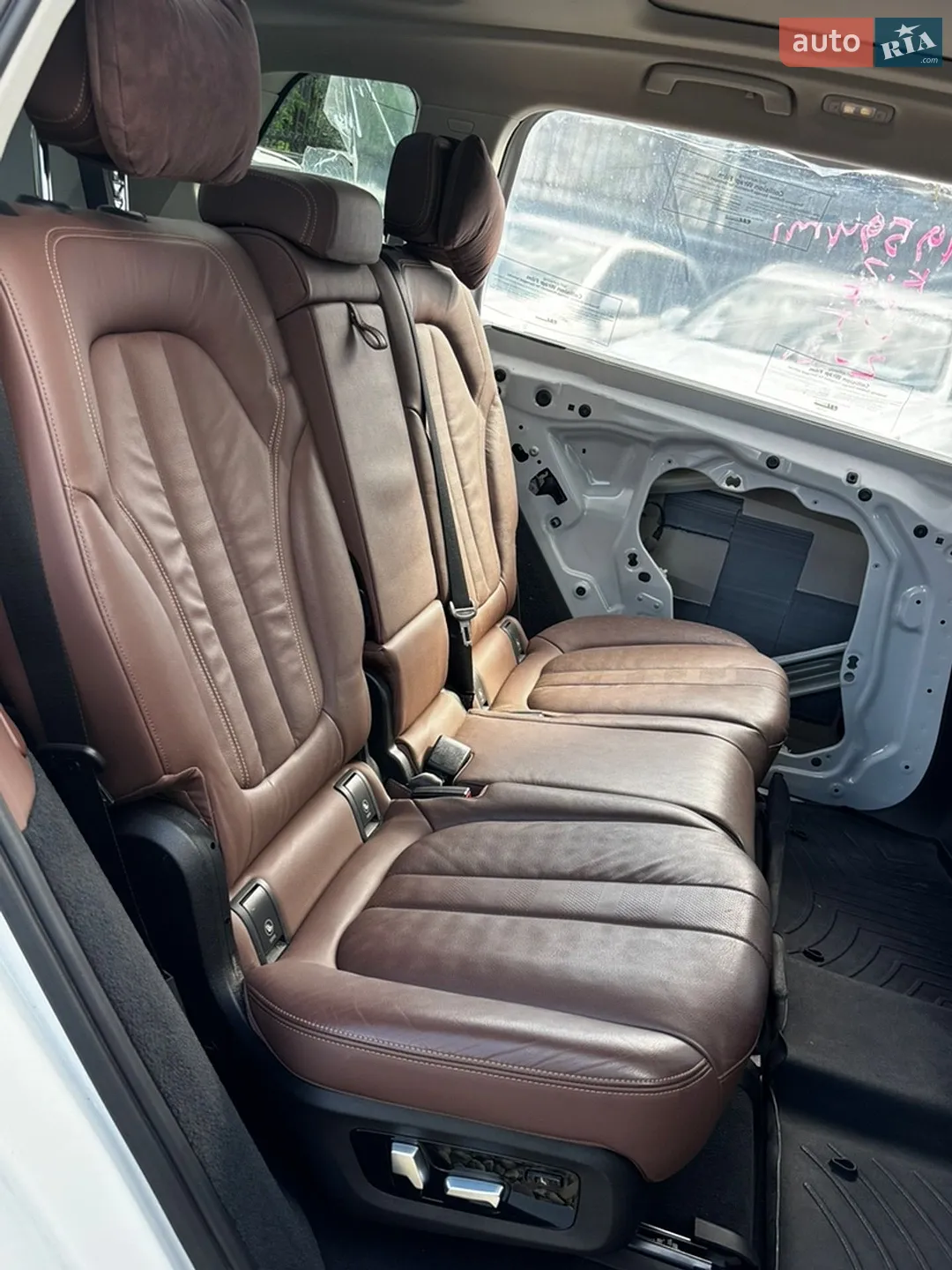 2020 BMW X7 - мініатюра 19