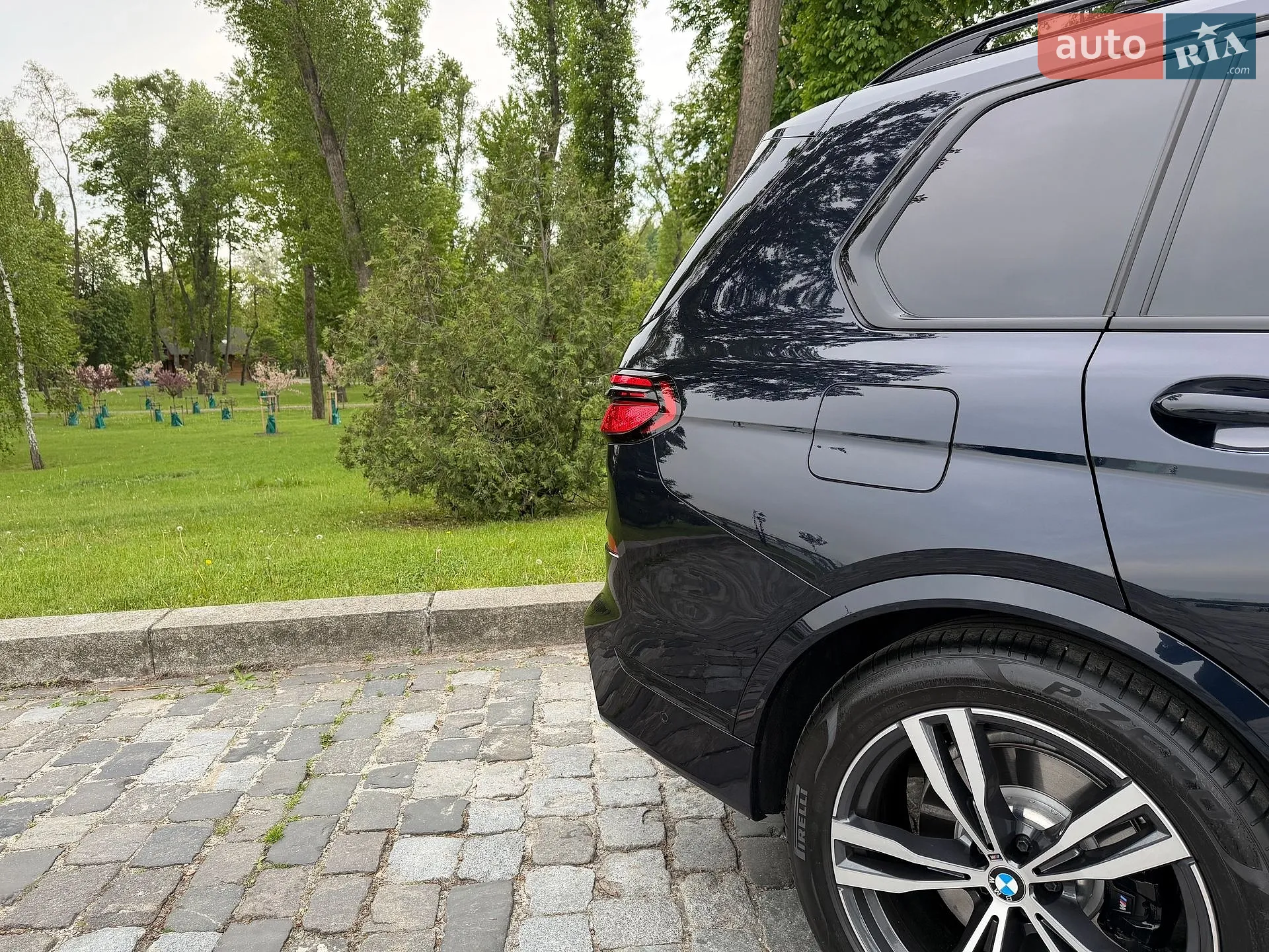 2023 BMW X7 - мініатюра 21