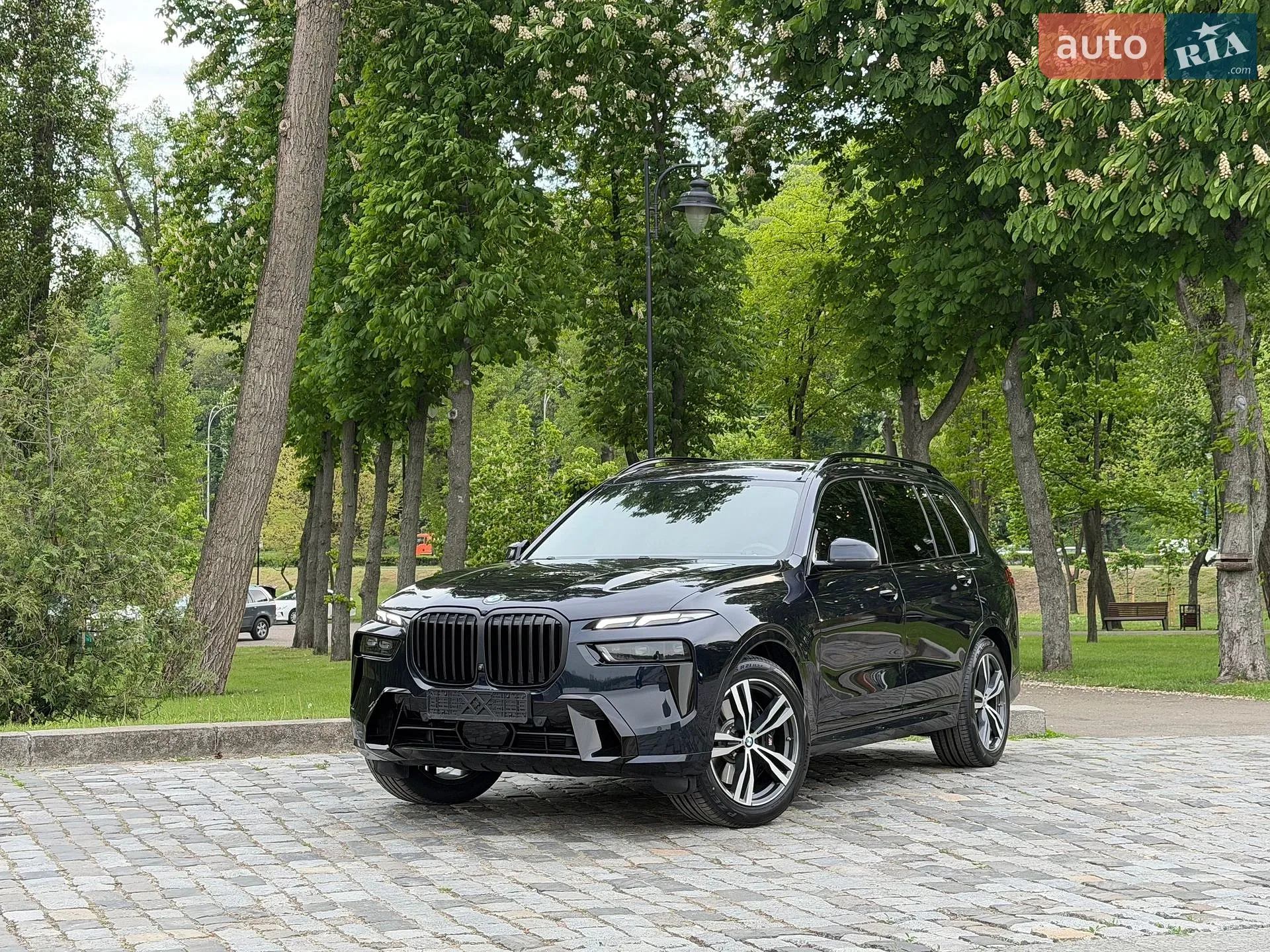 2023 BMW X7 - мініатюра 39