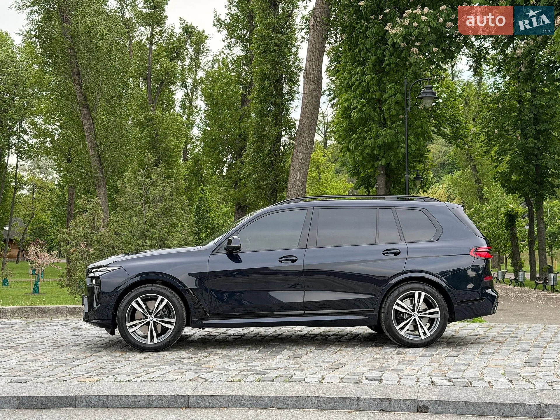 2023 BMW X7 - мініатюра 60
