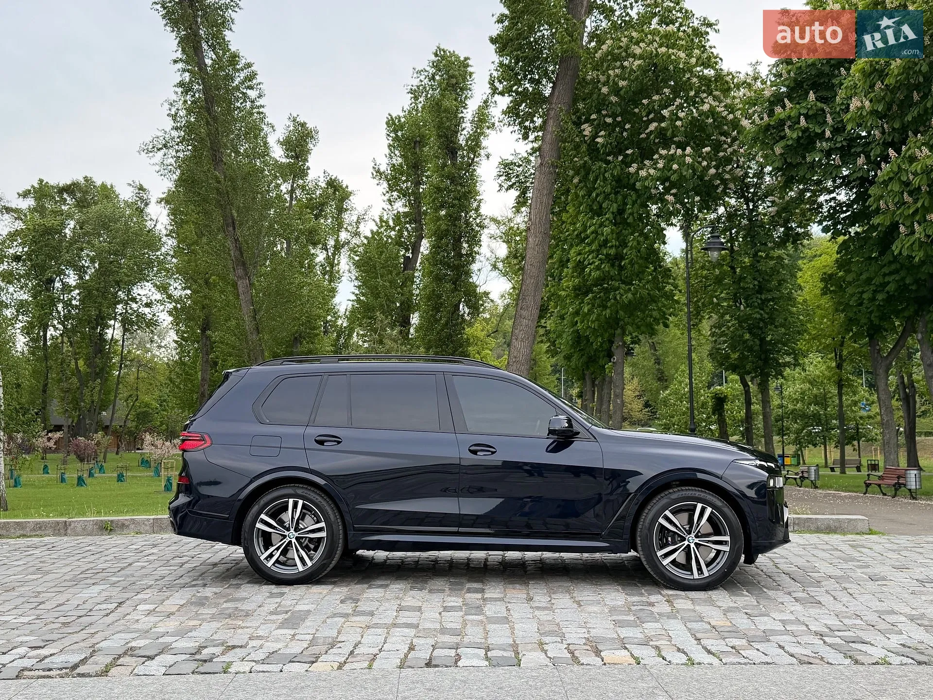 2023 BMW X7 - мініатюра 61
