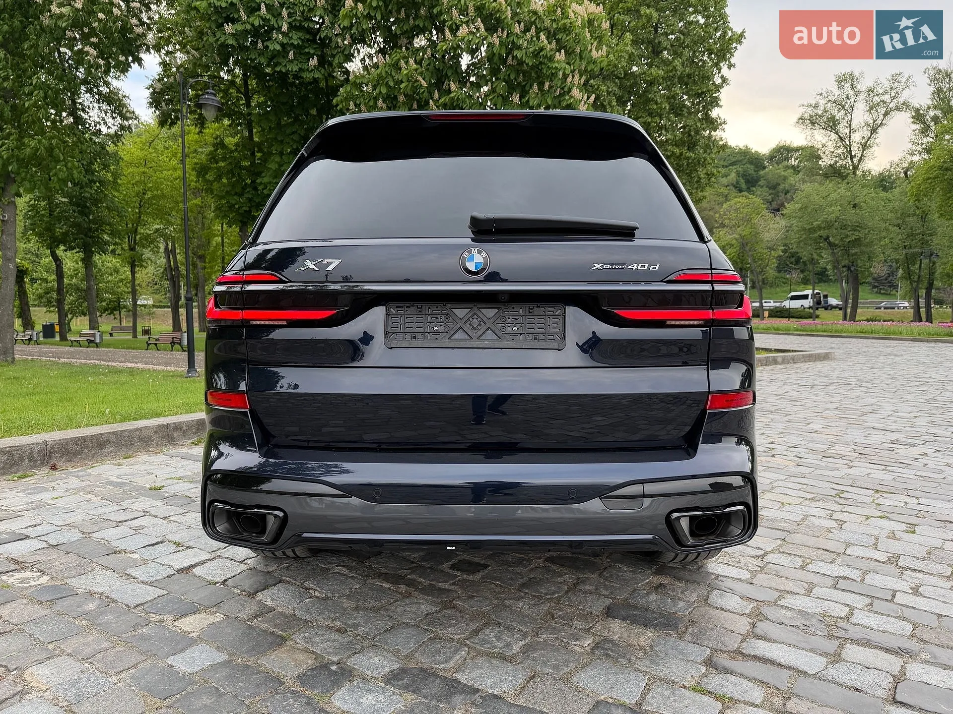 2023 BMW X7 - мініатюра 80
