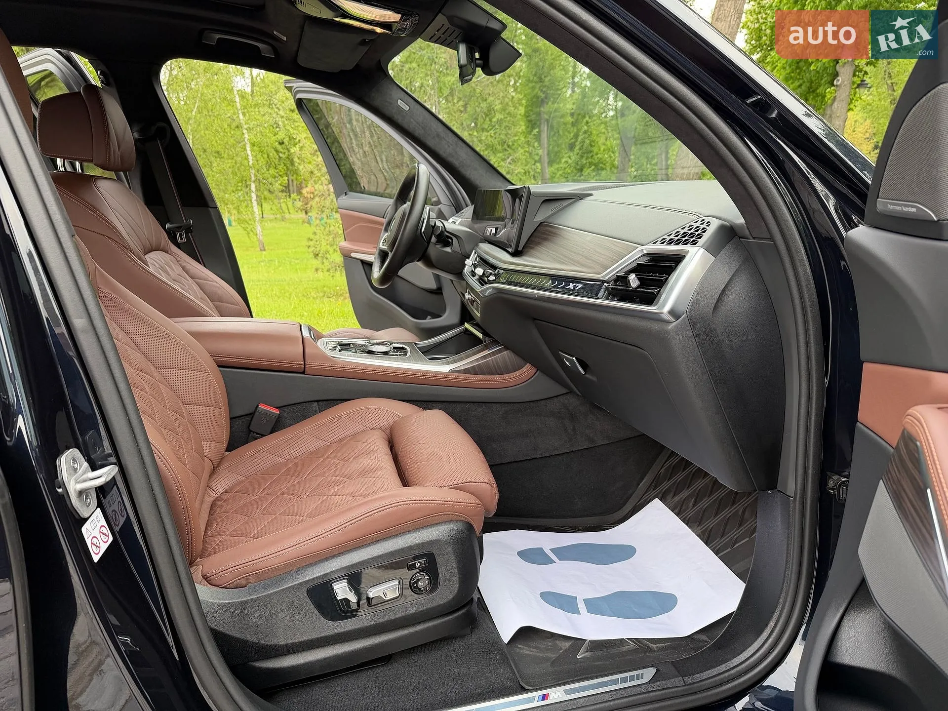 2023 BMW X7 - мініатюра 87