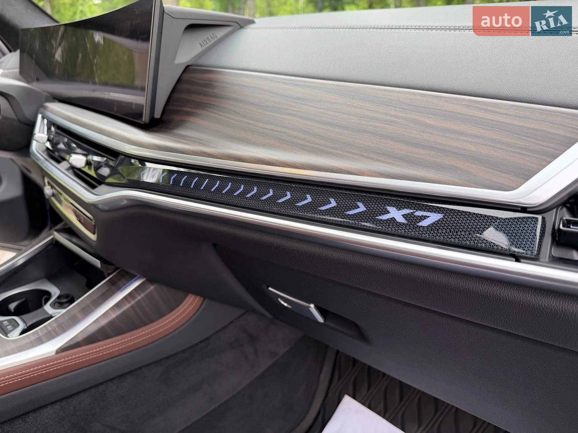 2023 BMW X7 - мініатюра 92