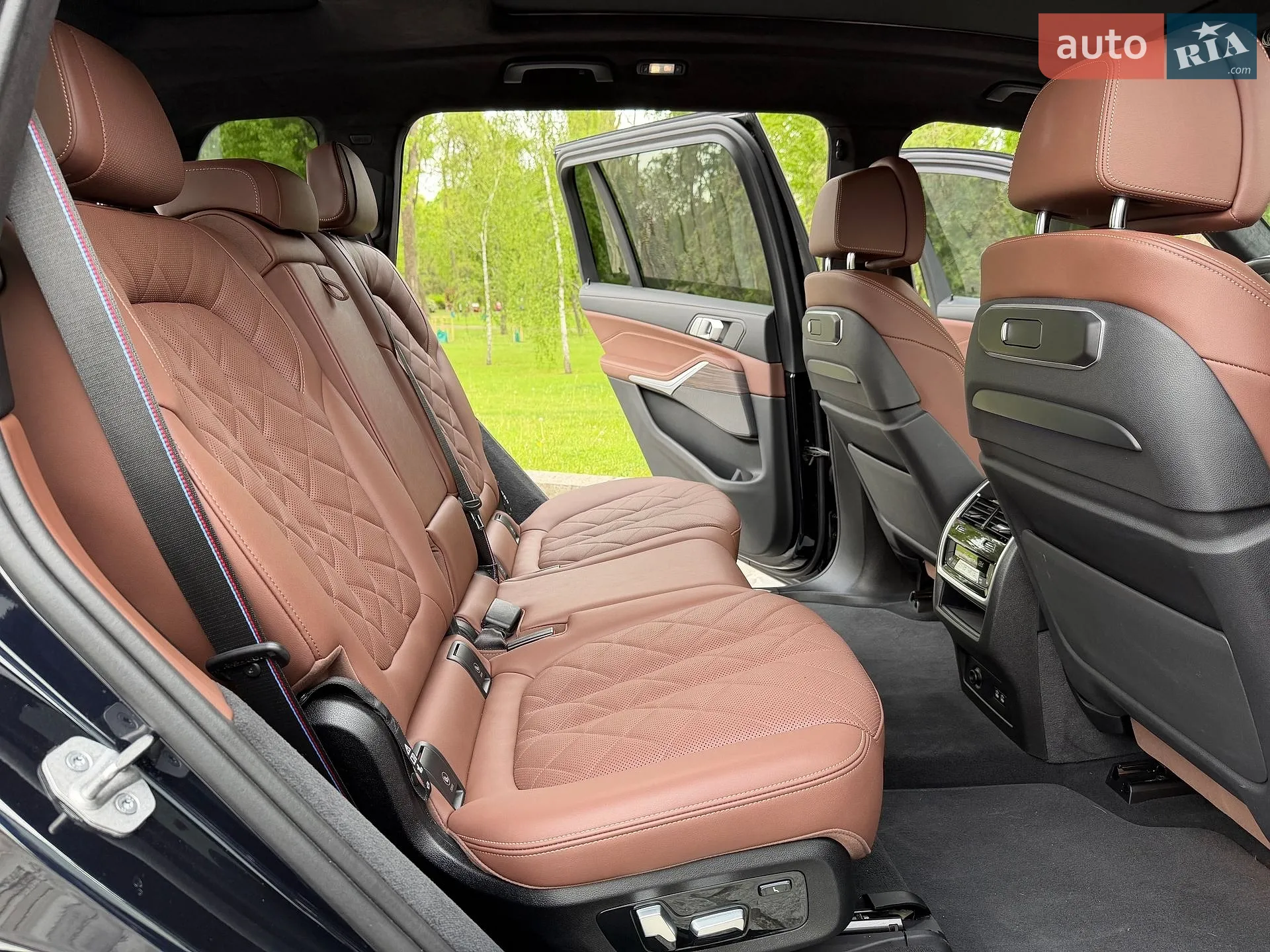 2023 BMW X7 - мініатюра 104