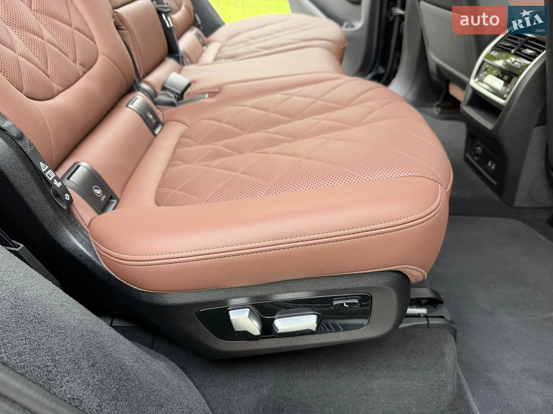 2023 BMW X7 - мініатюра 105