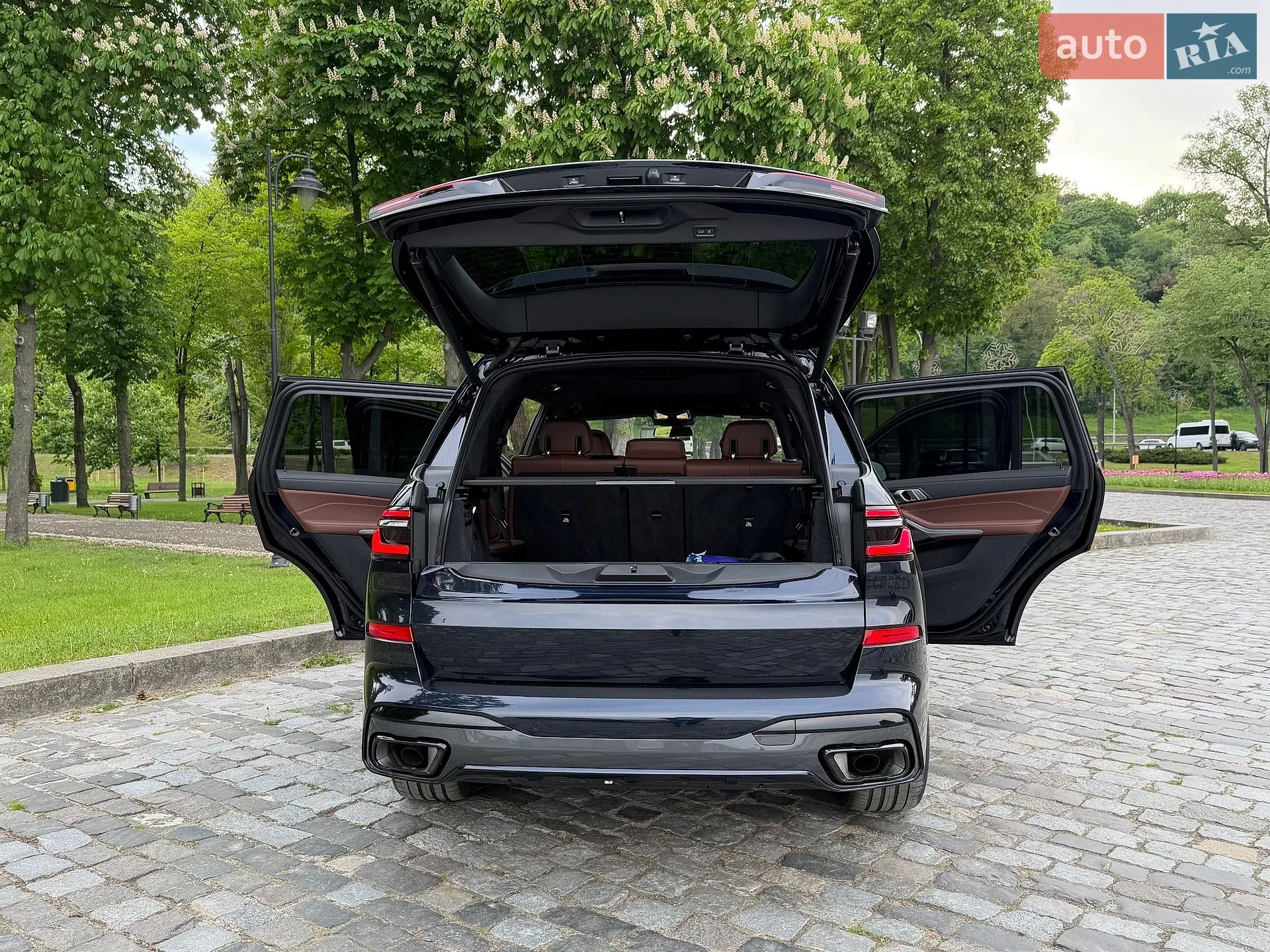 2023 BMW X7 - мініатюра 120