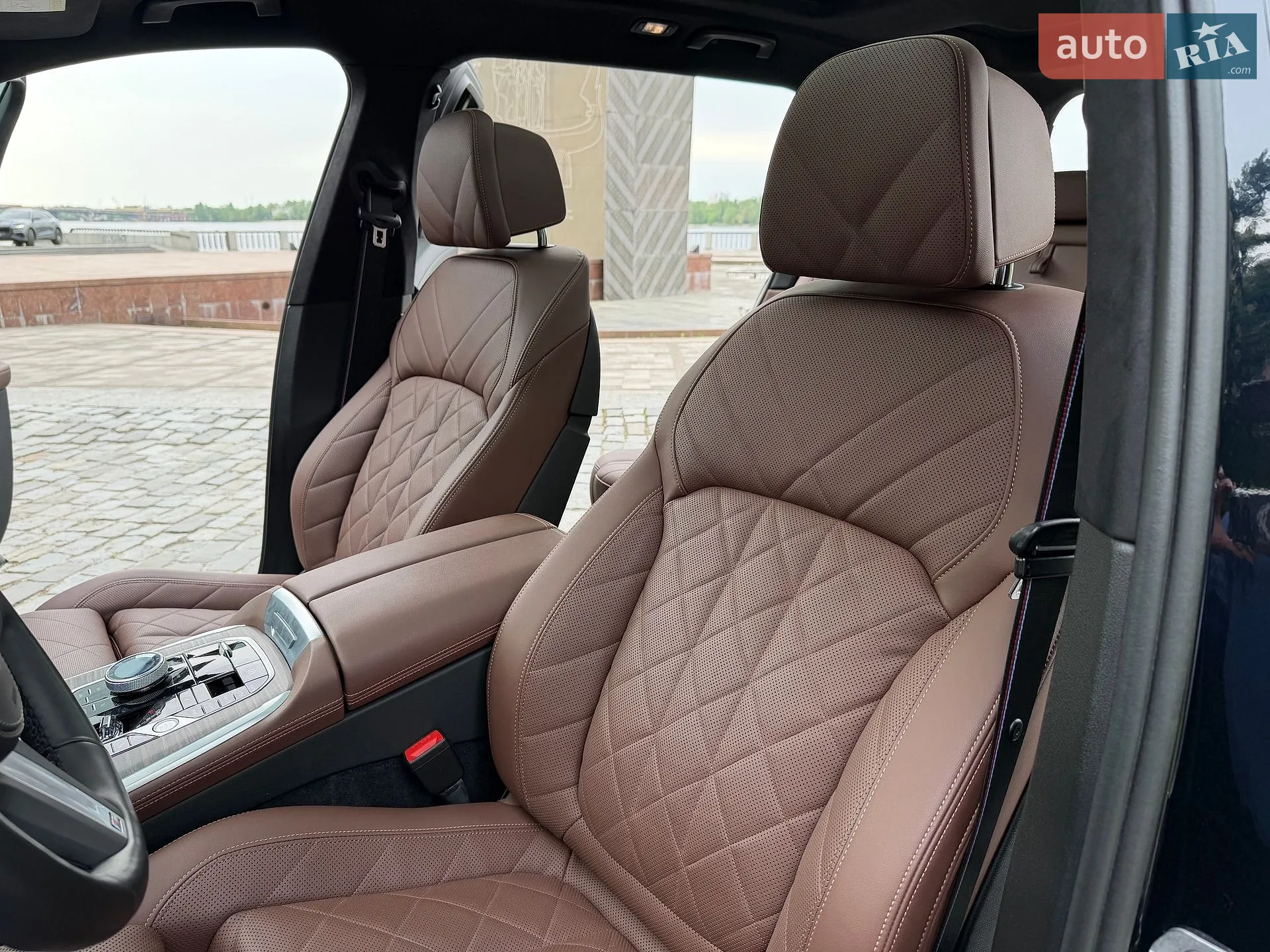 2023 BMW X7 - мініатюра 146
