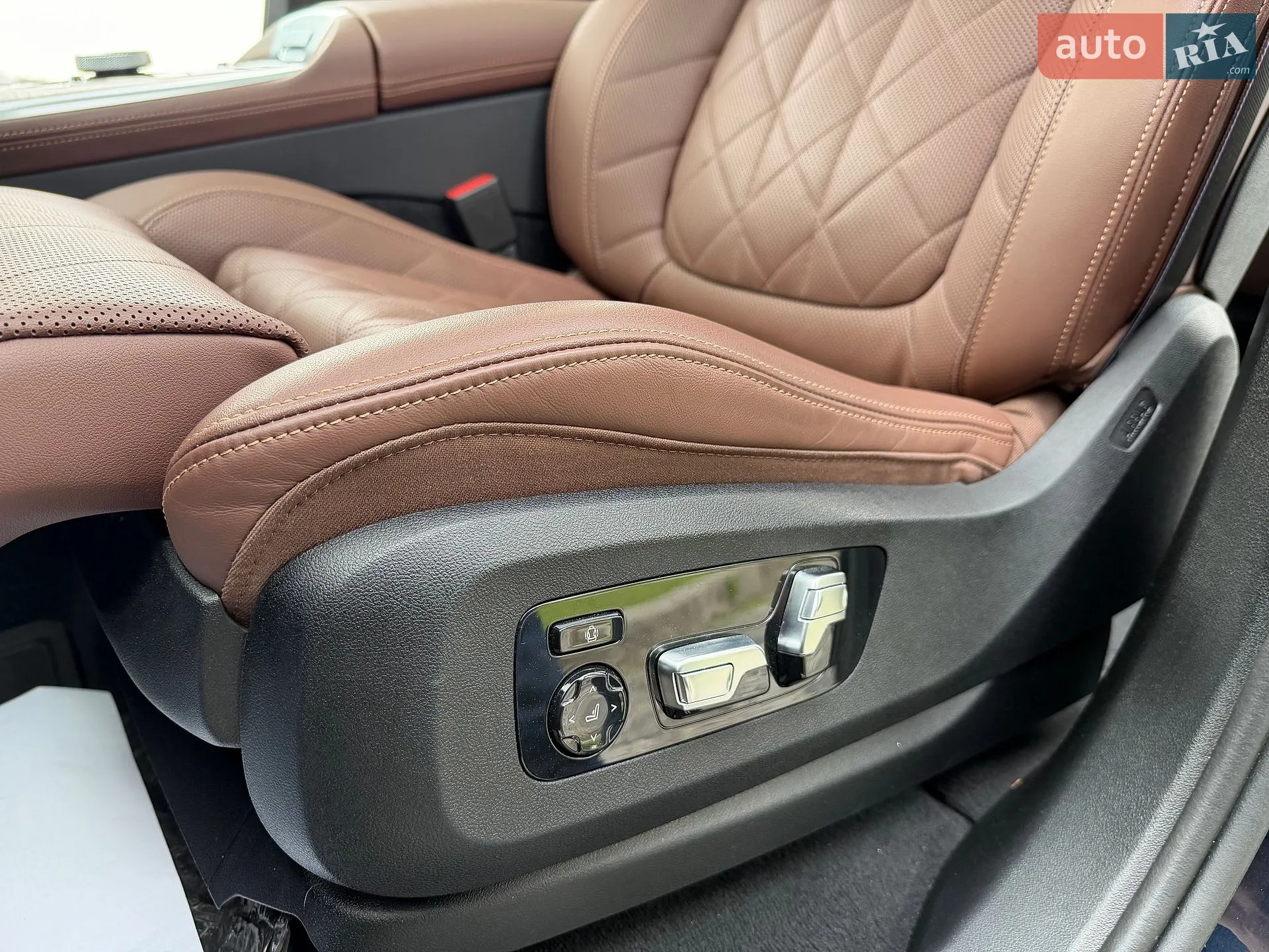 2023 BMW X7 - мініатюра 151