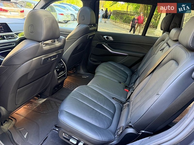 Позашляховик / Кросовер BMW X7 2021 в Львові