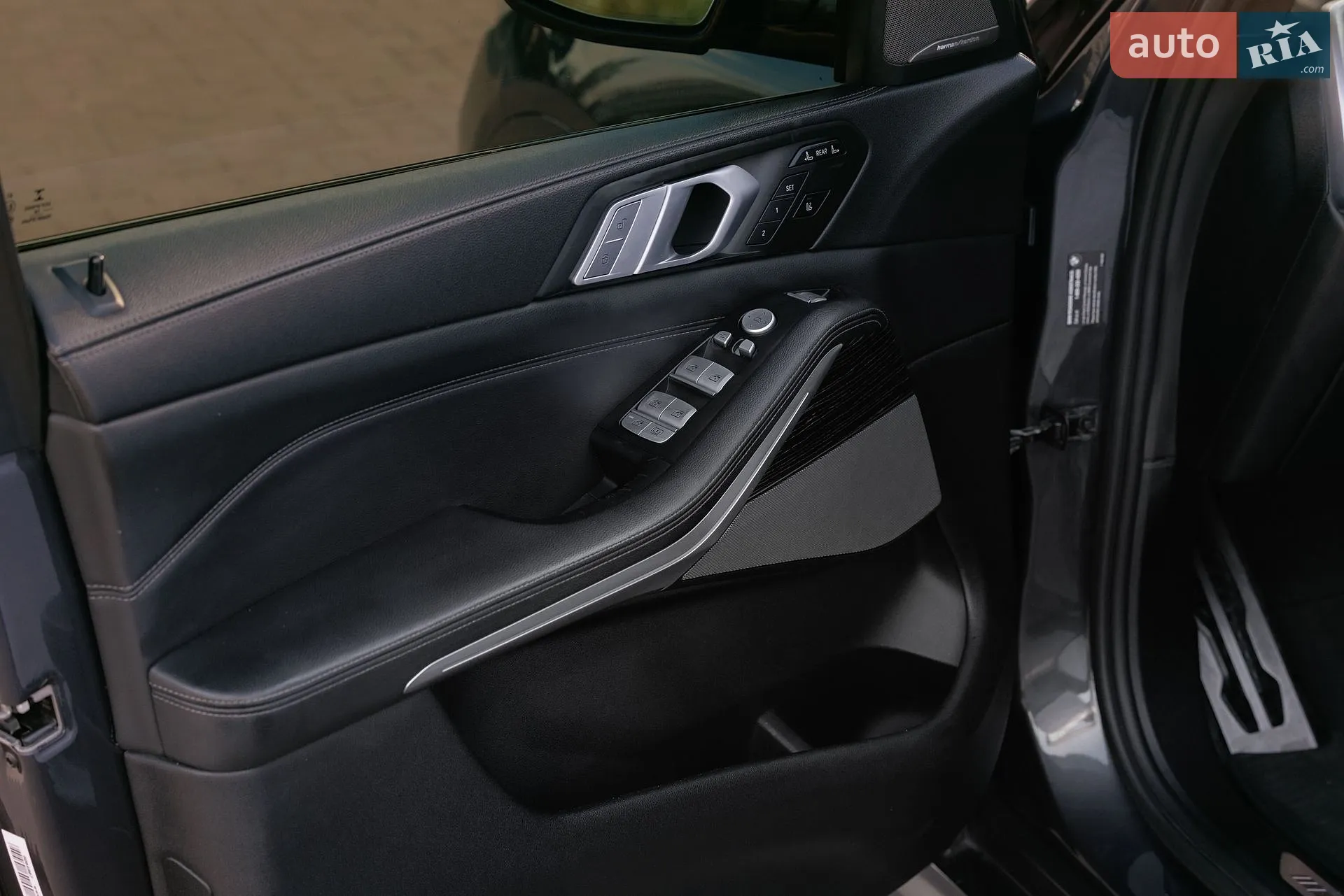 2019 BMW X7 - мініатюра 21